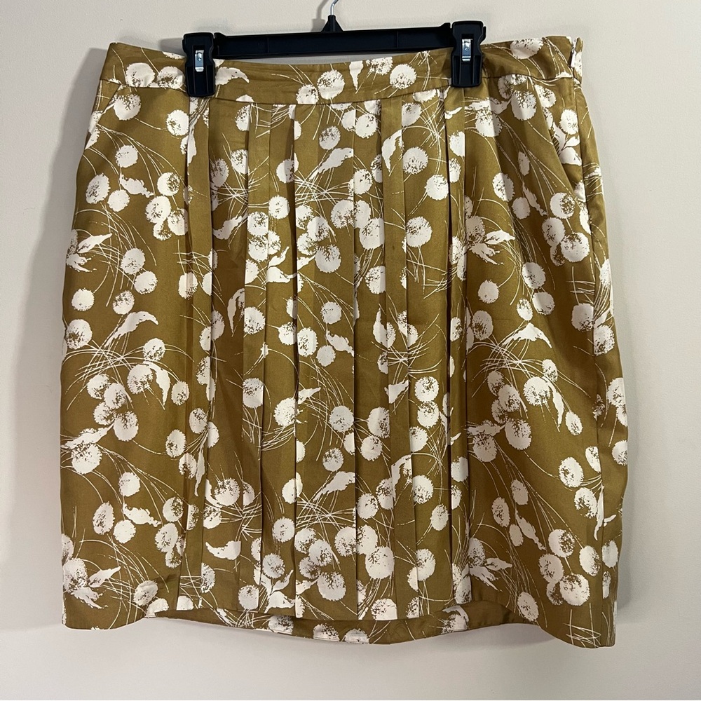 Boden Limited Edition Mustard and White Floral Pleated Silk Skirt - Size 14 EUC - Picture 2 of 8